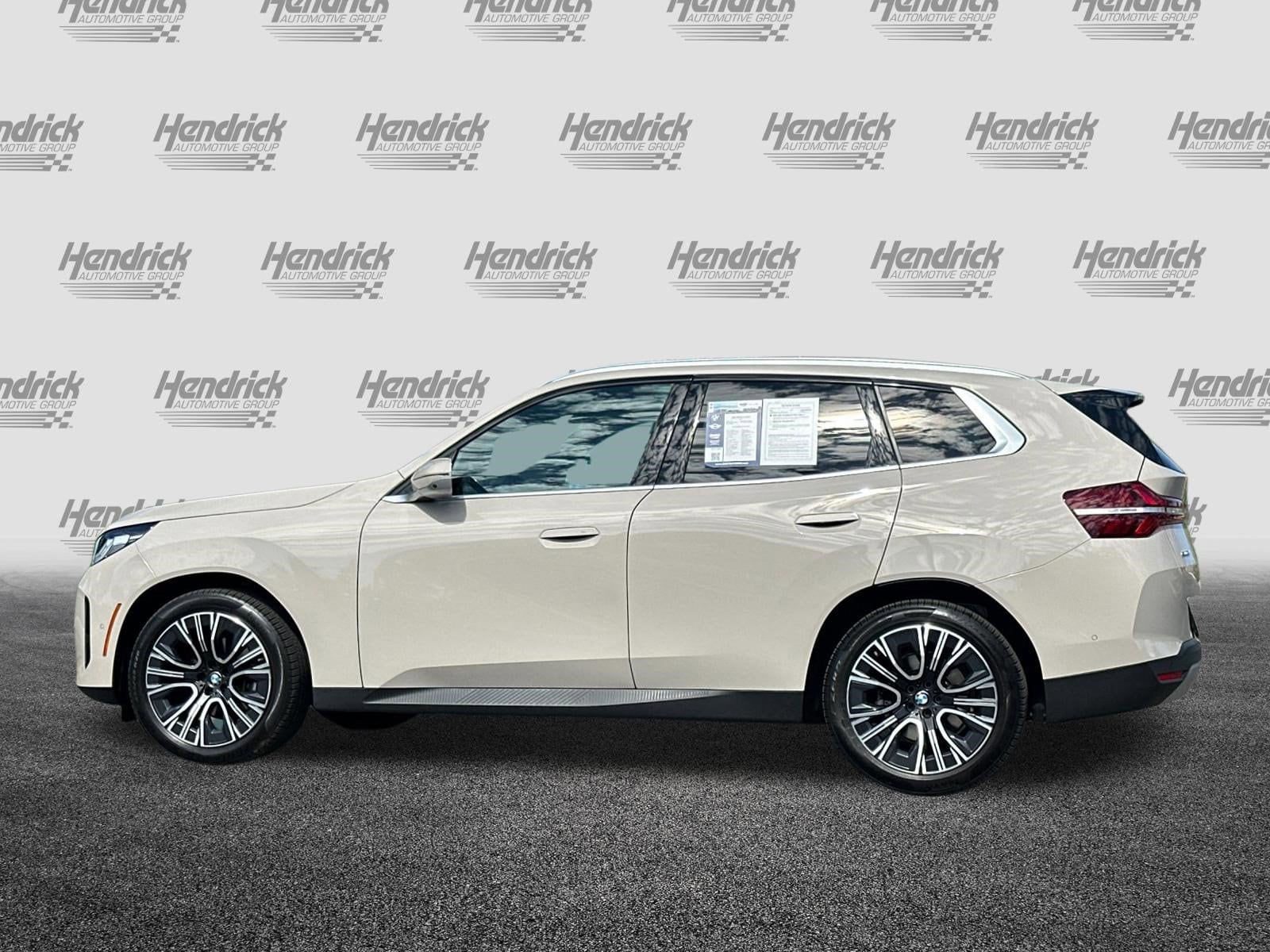 2025 BMW X3 30 xDrive photo 3