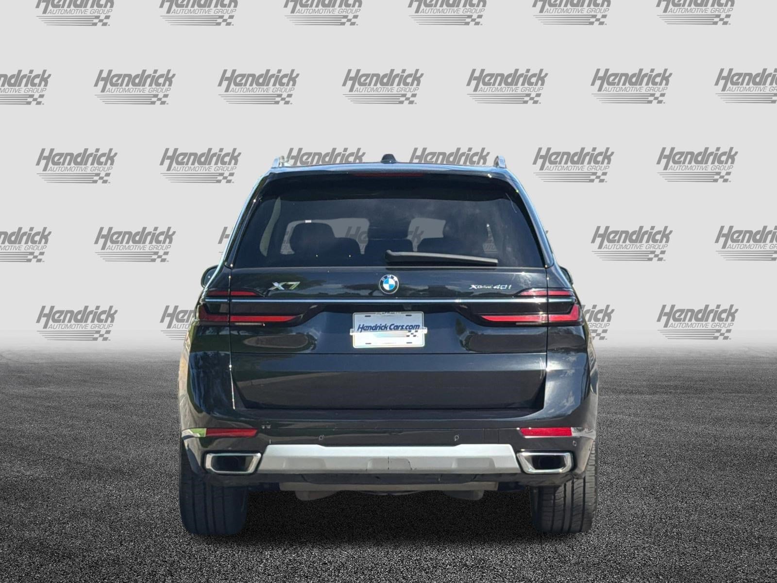 2025 BMW X7 xDrive40i photo 5