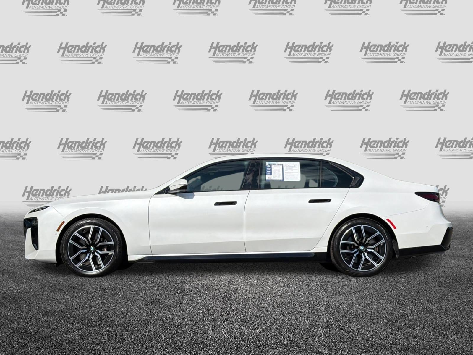 2024 BMW 7 Series 740i photo 6