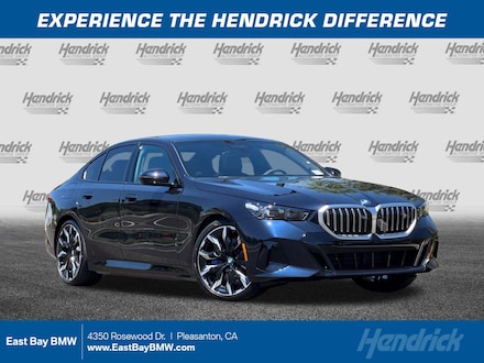 2026 BMW 5 Series 550e xDrive Sedan