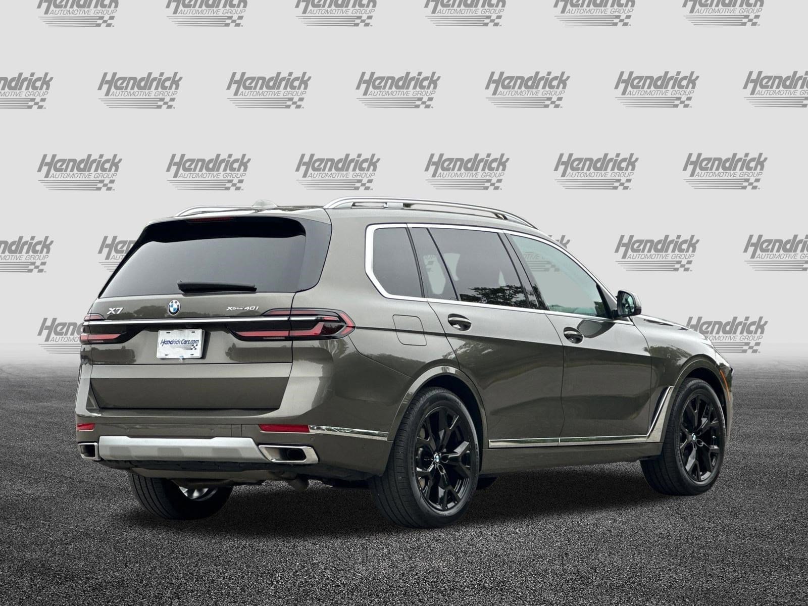 2025 BMW X7 xDrive40i photo 4