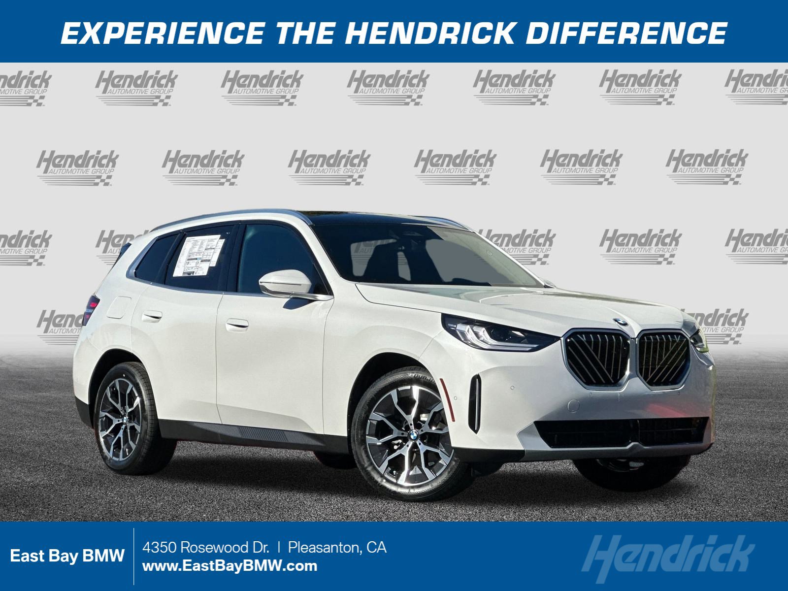 2026 BMW X3 30's photo