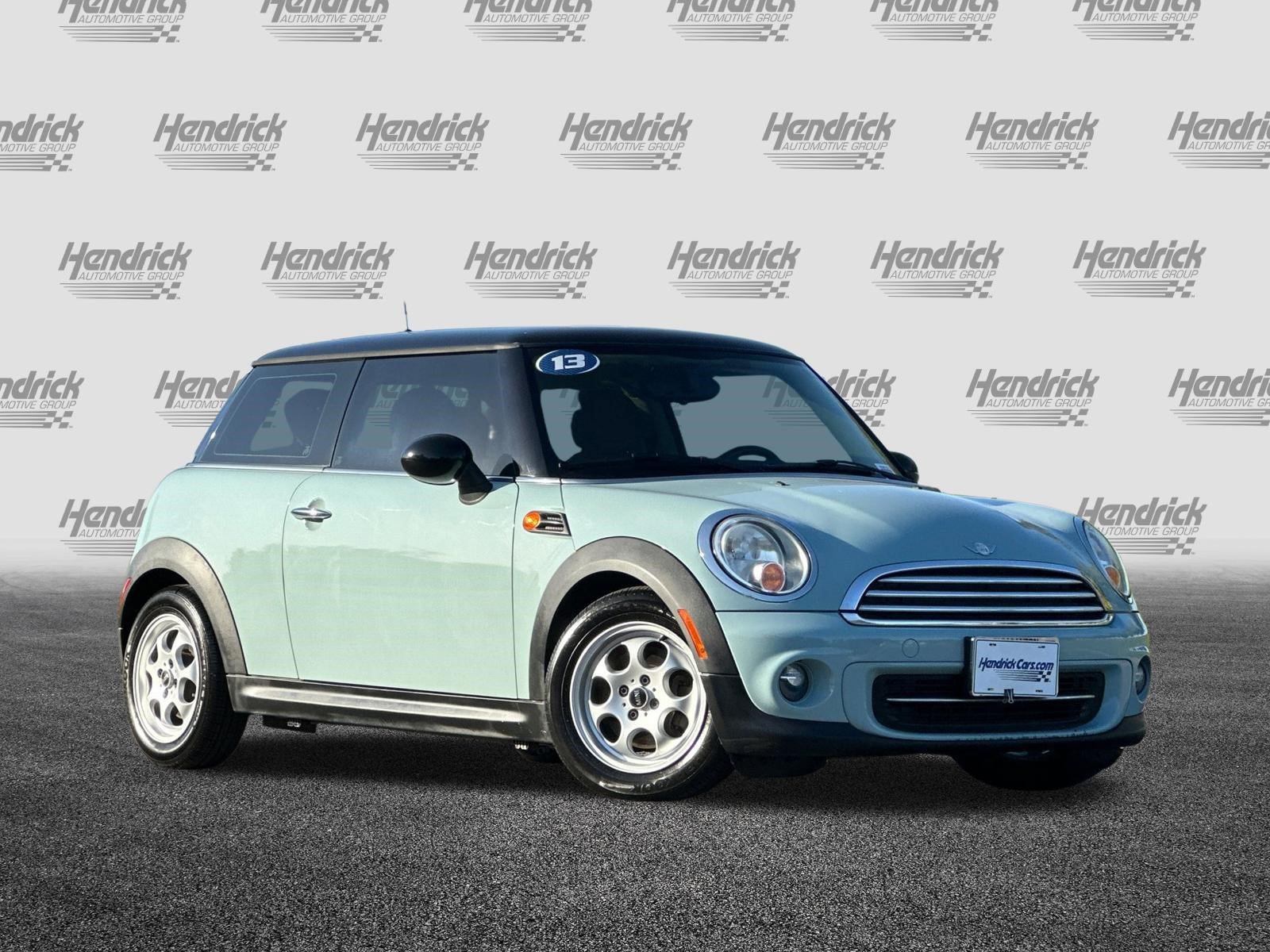 2013 MINI Cooper Hardtop Hatchback