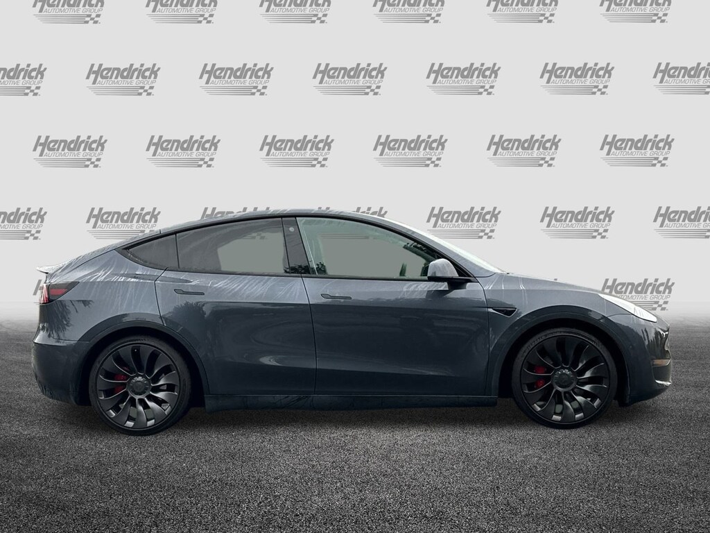 Used 2022 Tesla Model Y Performance SUV