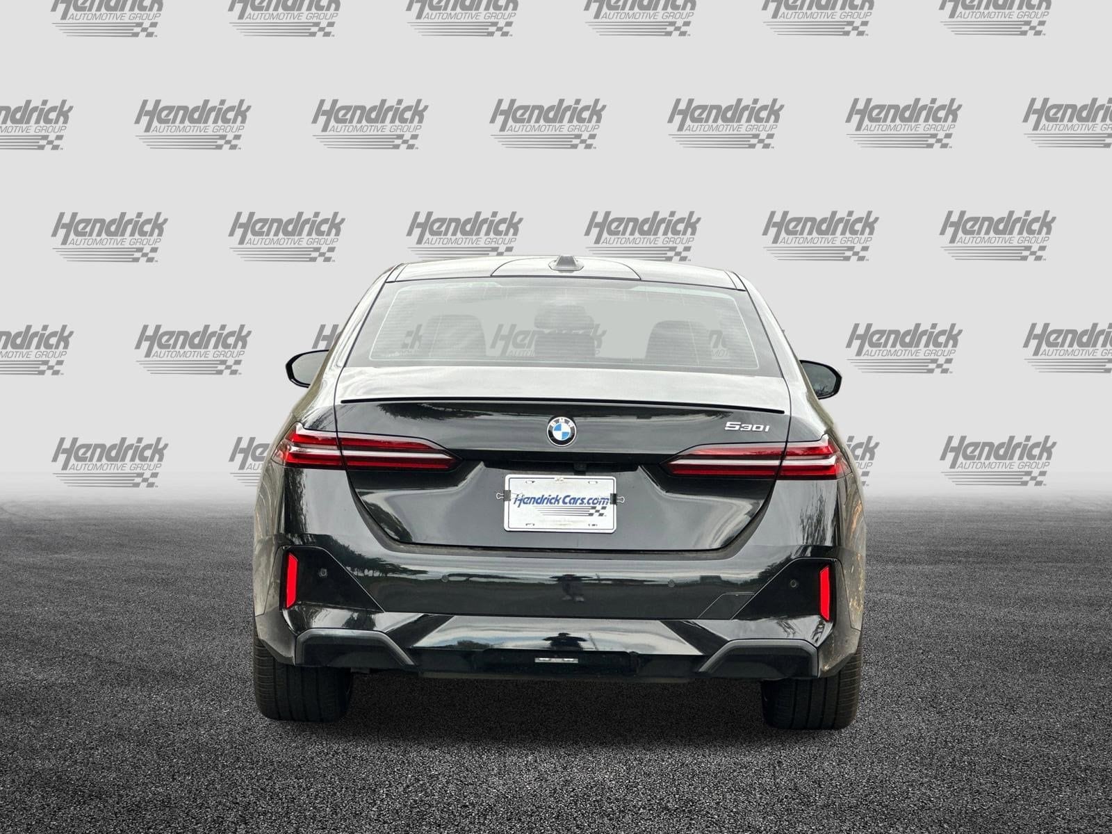 2024 BMW 5 Series 530i photo 5