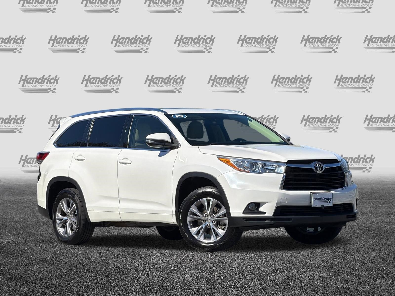Used 2015 Toyota Highlander XLE with VIN 5TDKKRFH6FS085002 for sale in Pleasanton, CA