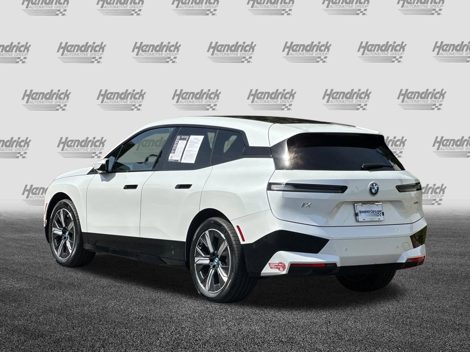 2024 BMW iX xDrive50 photo 6