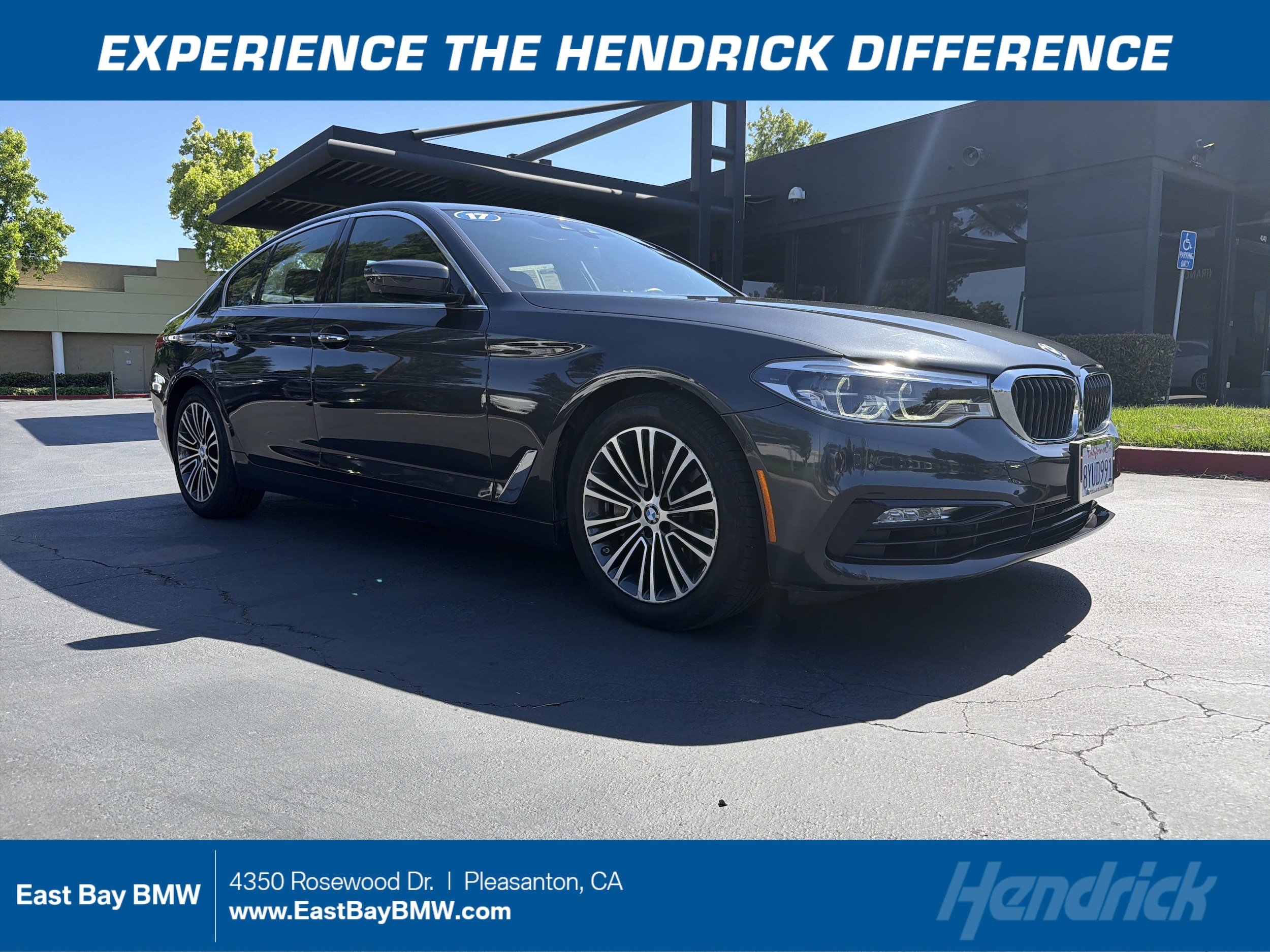 2017 BMW 5 Series 530i Sedan's photo
