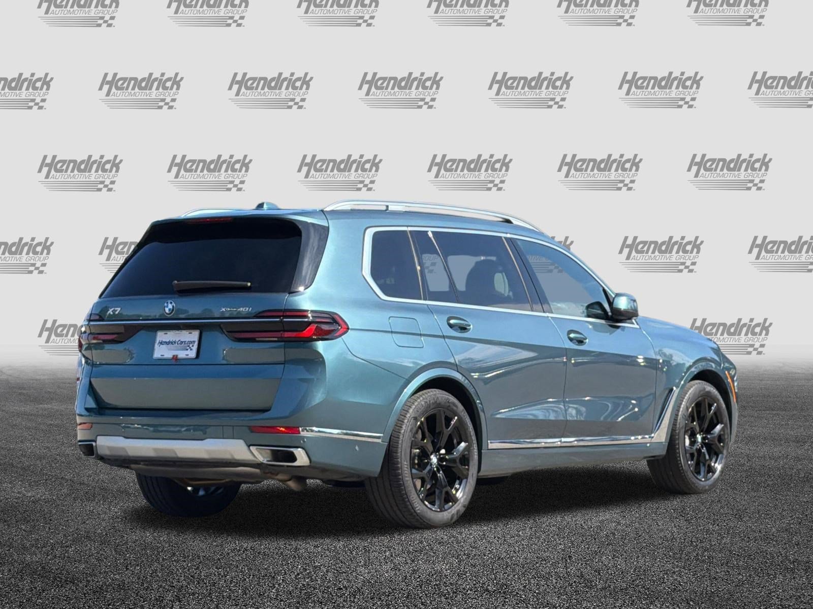 2025 BMW X7 xDrive40i photo 4
