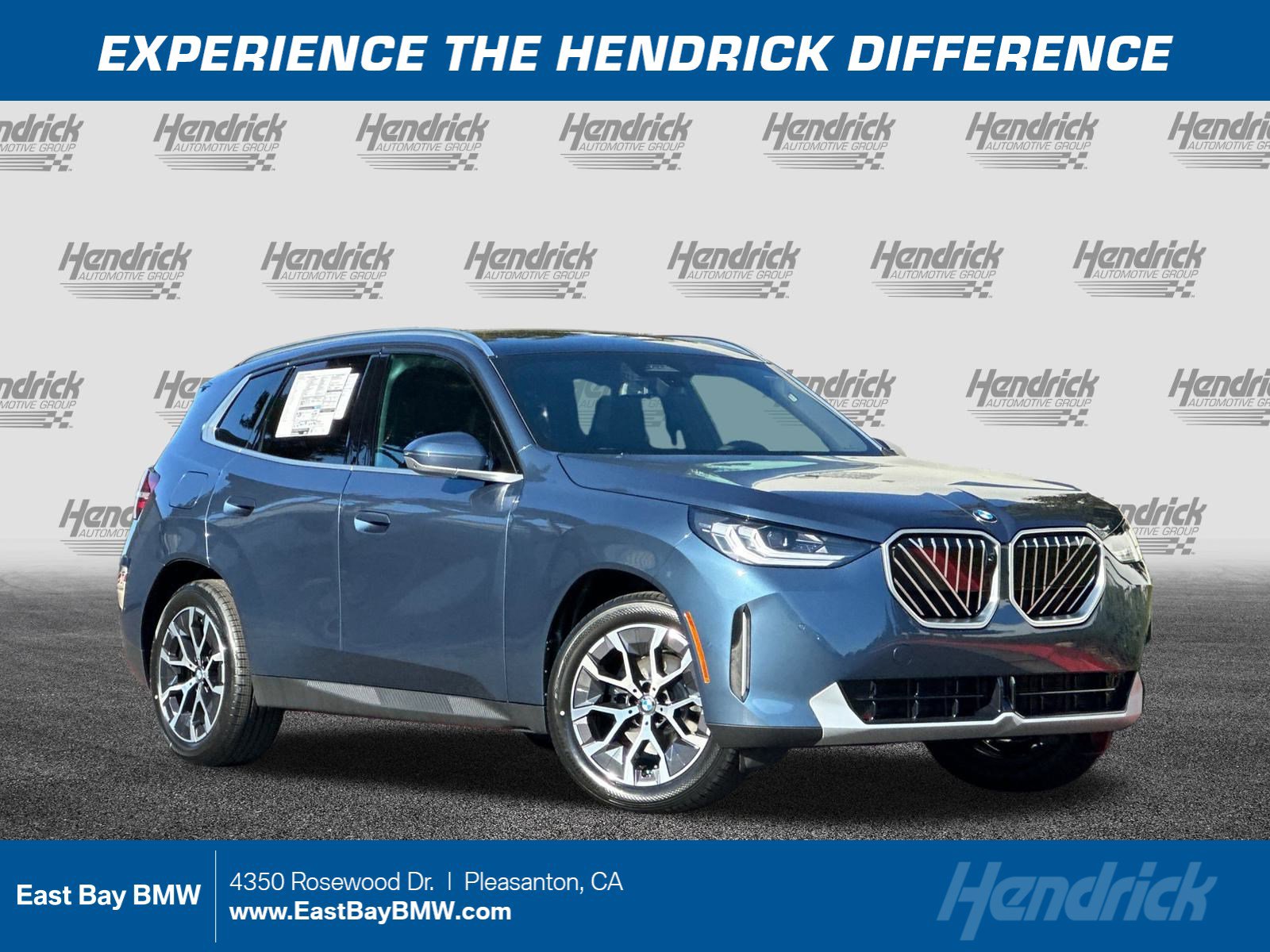 2026 BMW X3 30's photo