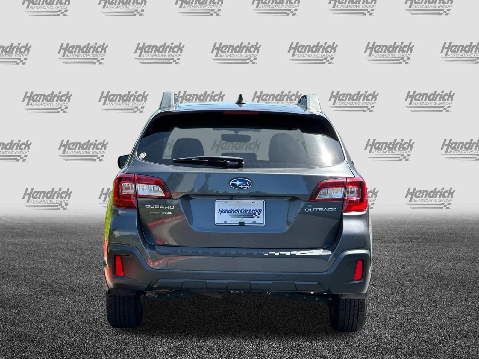 2018 Subaru Outback Limited photo 5