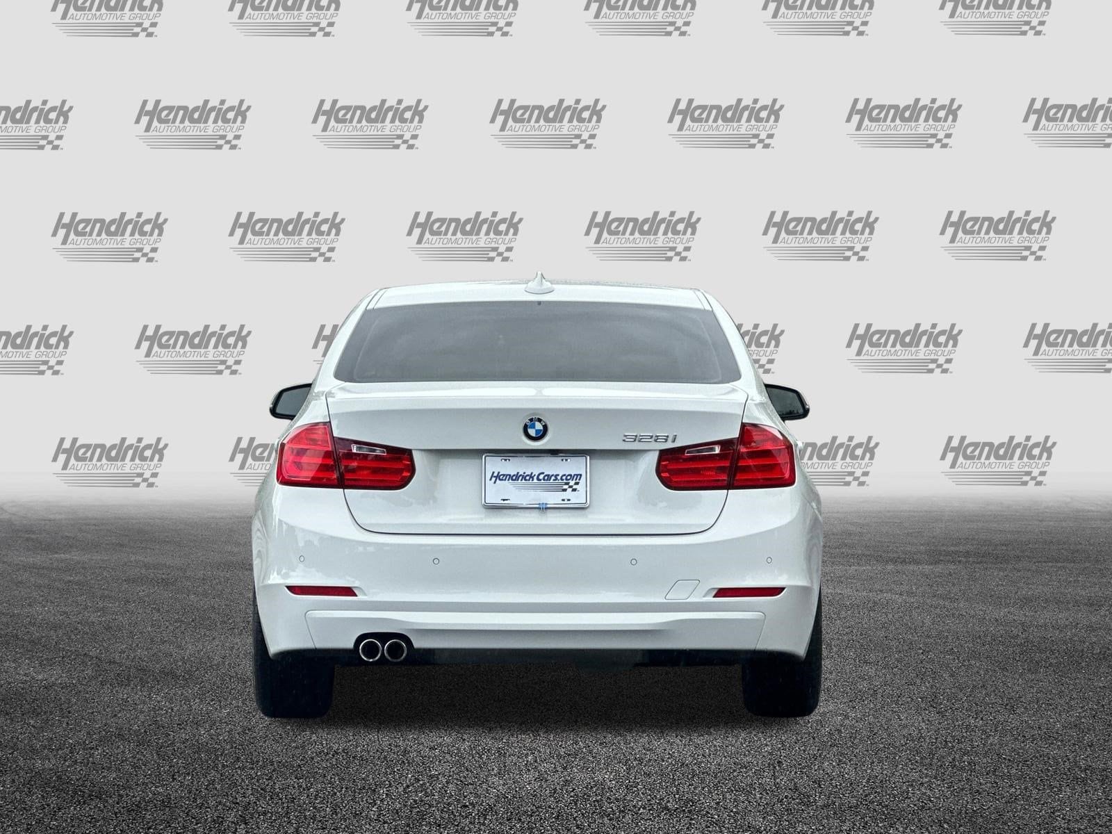 2015 BMW 3 Series 328i photo 5