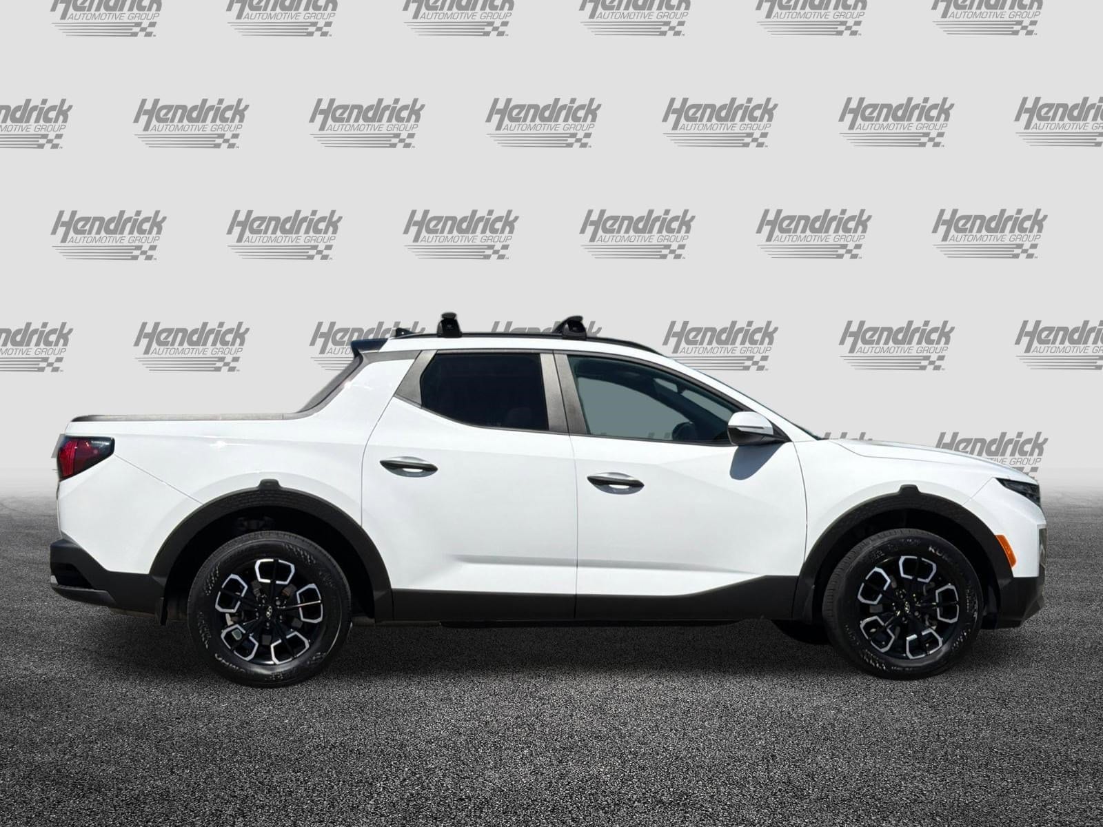 2024 Hyundai Santa Cruz SEL photo 2