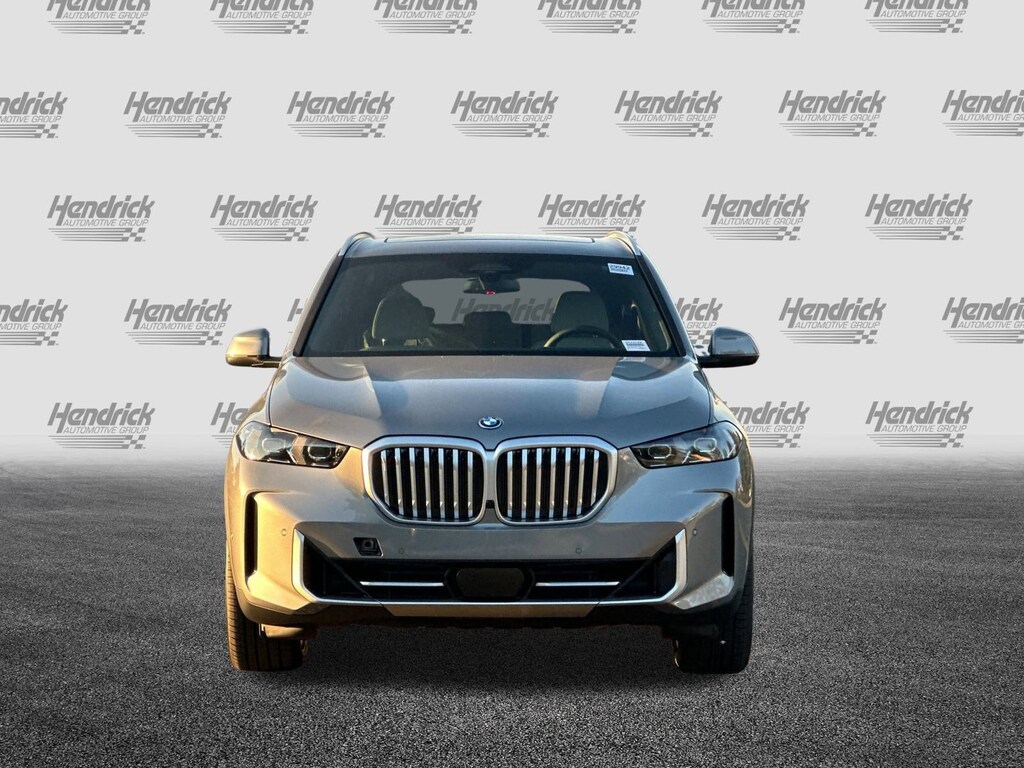 New 2026 BMW X5 xDrive50e SUV