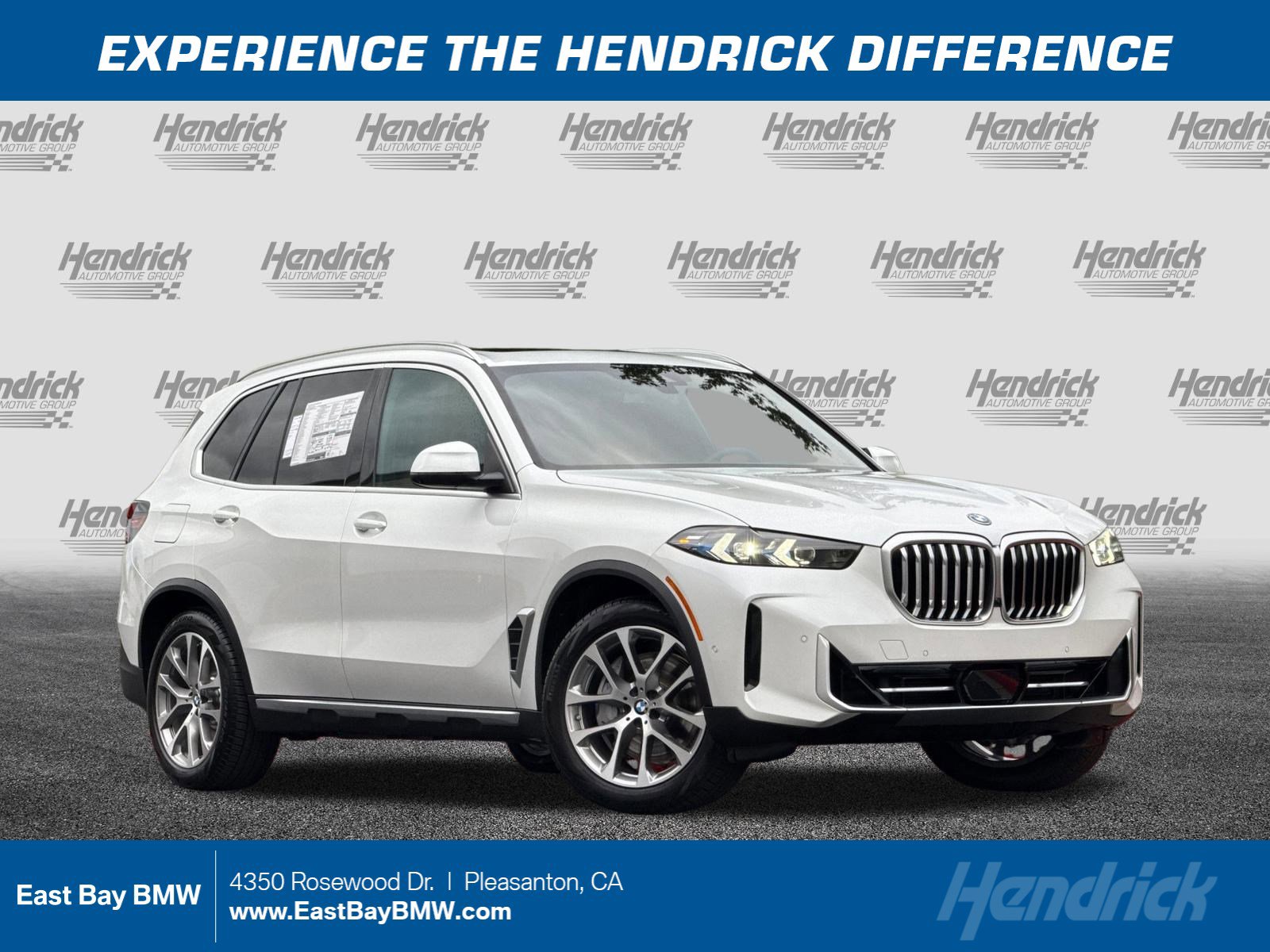 2026 BMW X5 50e's photo