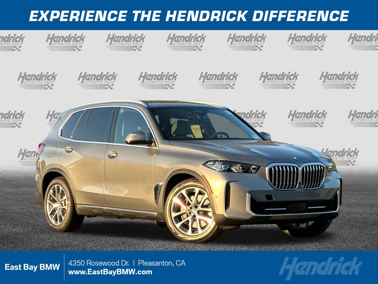 2026 BMW X5 50e's photo