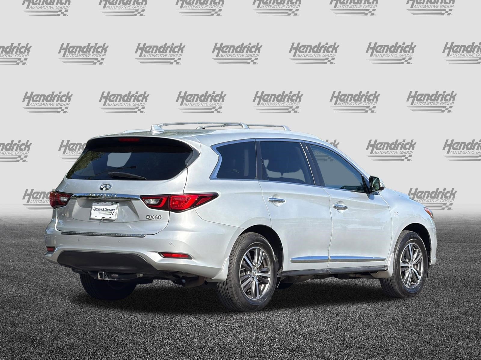 INFINITI QX60 LUXE