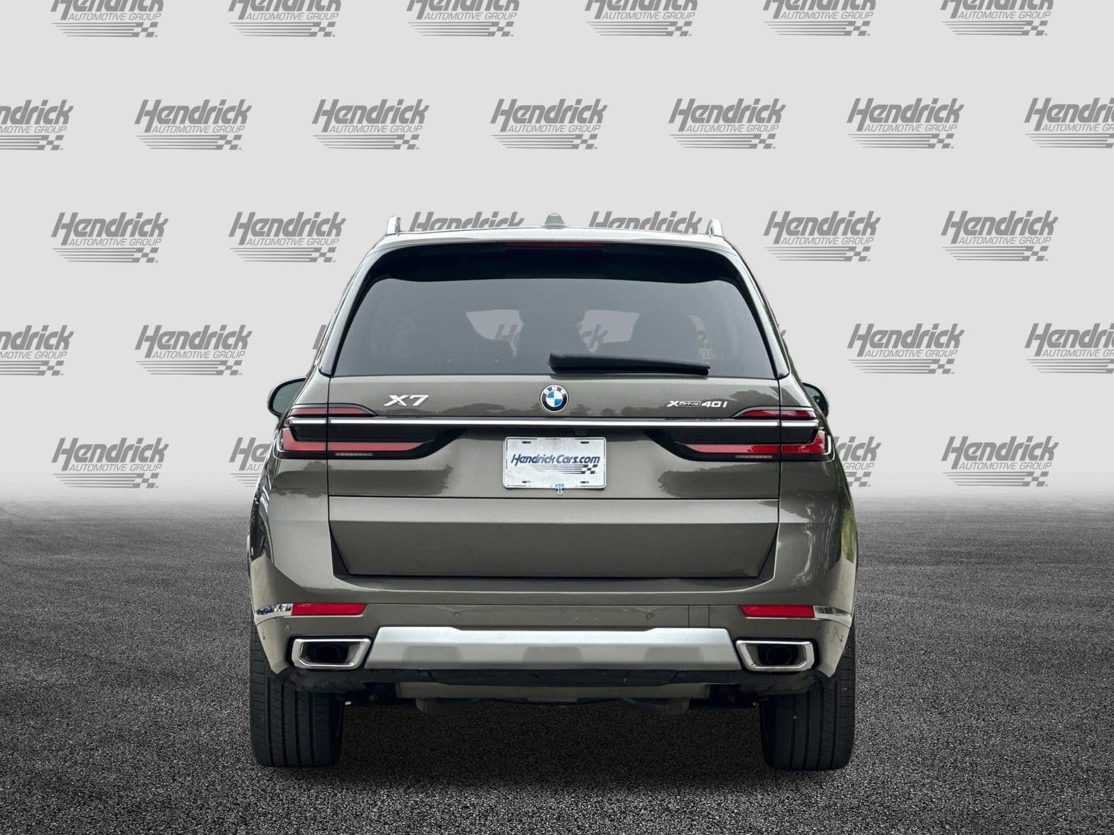 2025 BMW X7 xDrive40i photo 5