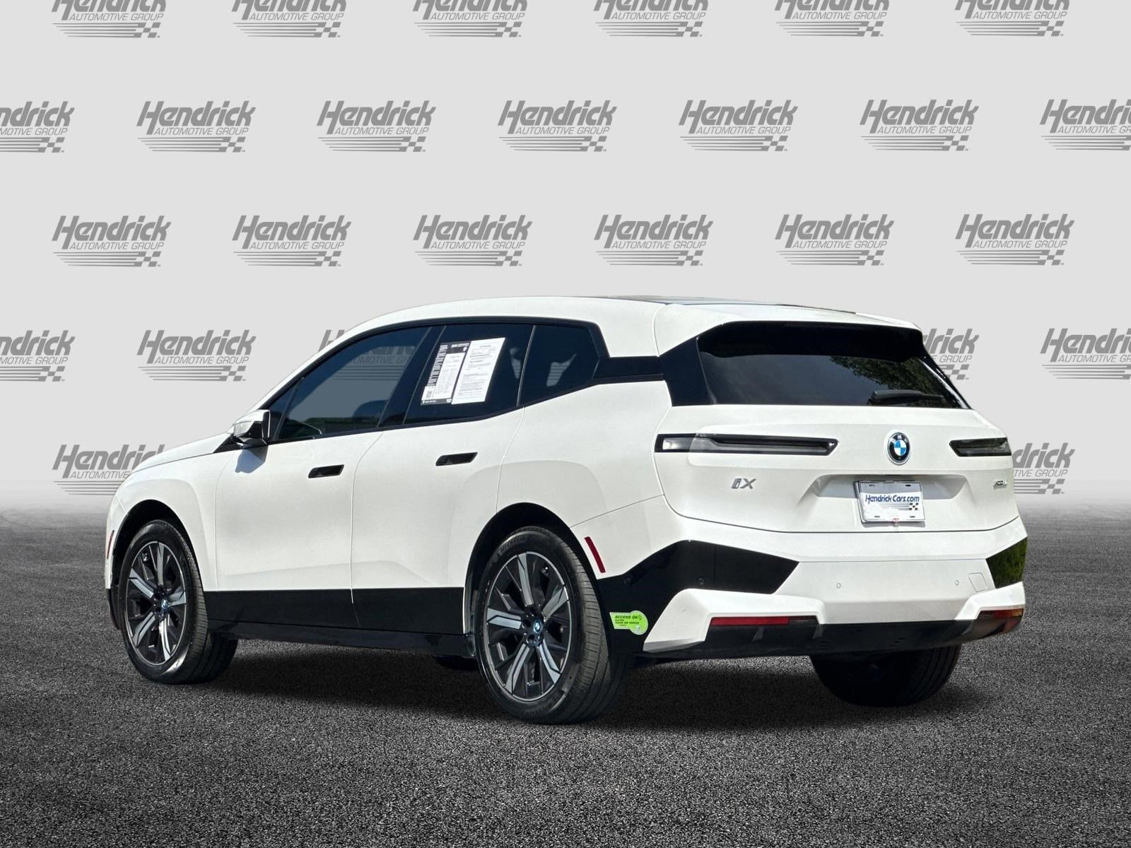 2024 BMW iX xDrive50 photo 6