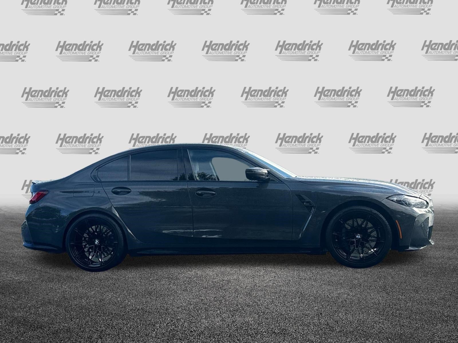 2024 BMW M3 Competition photo 2