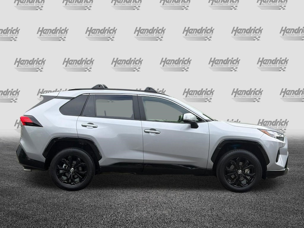 Used 2023 Toyota RAV4 Hybrid SE SUV