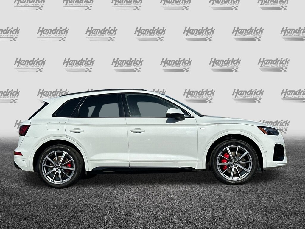 Used 2024 Audi Q5 S line Prestige SUV