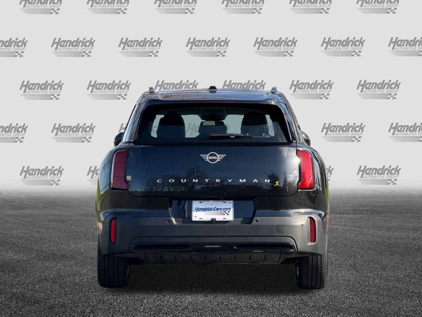 2025 MINI Countryman SE photo 5
