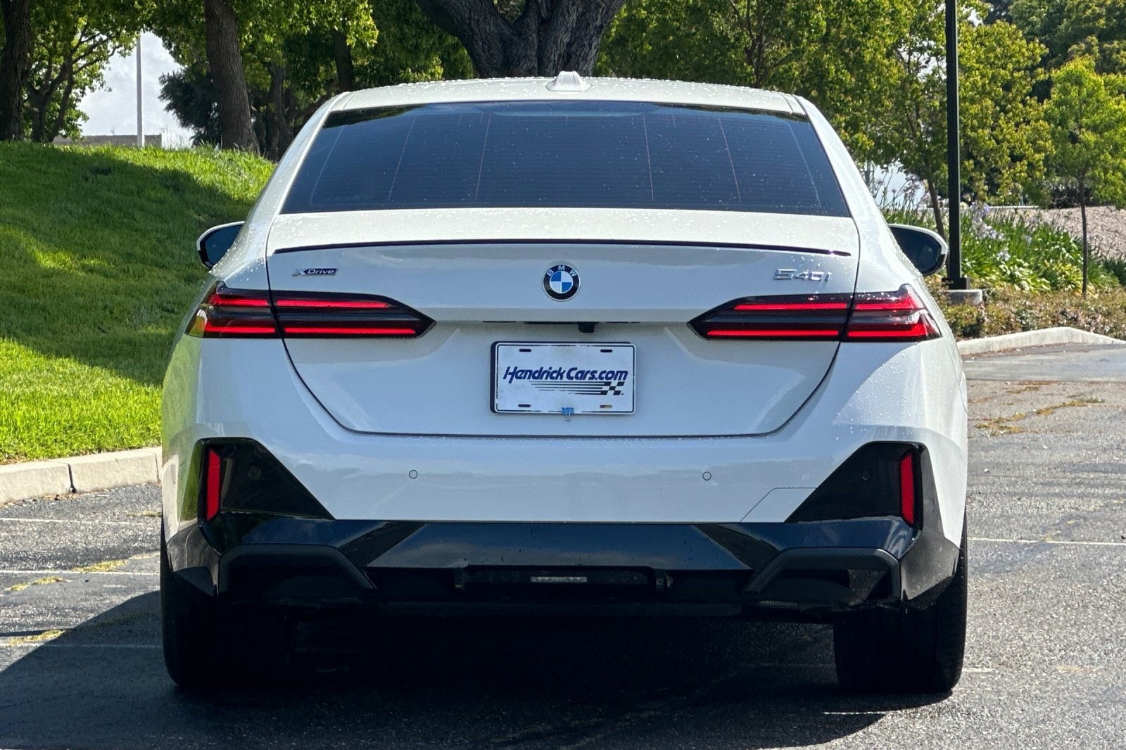 2026 BMW 5 Series 540i xDrive photo 5