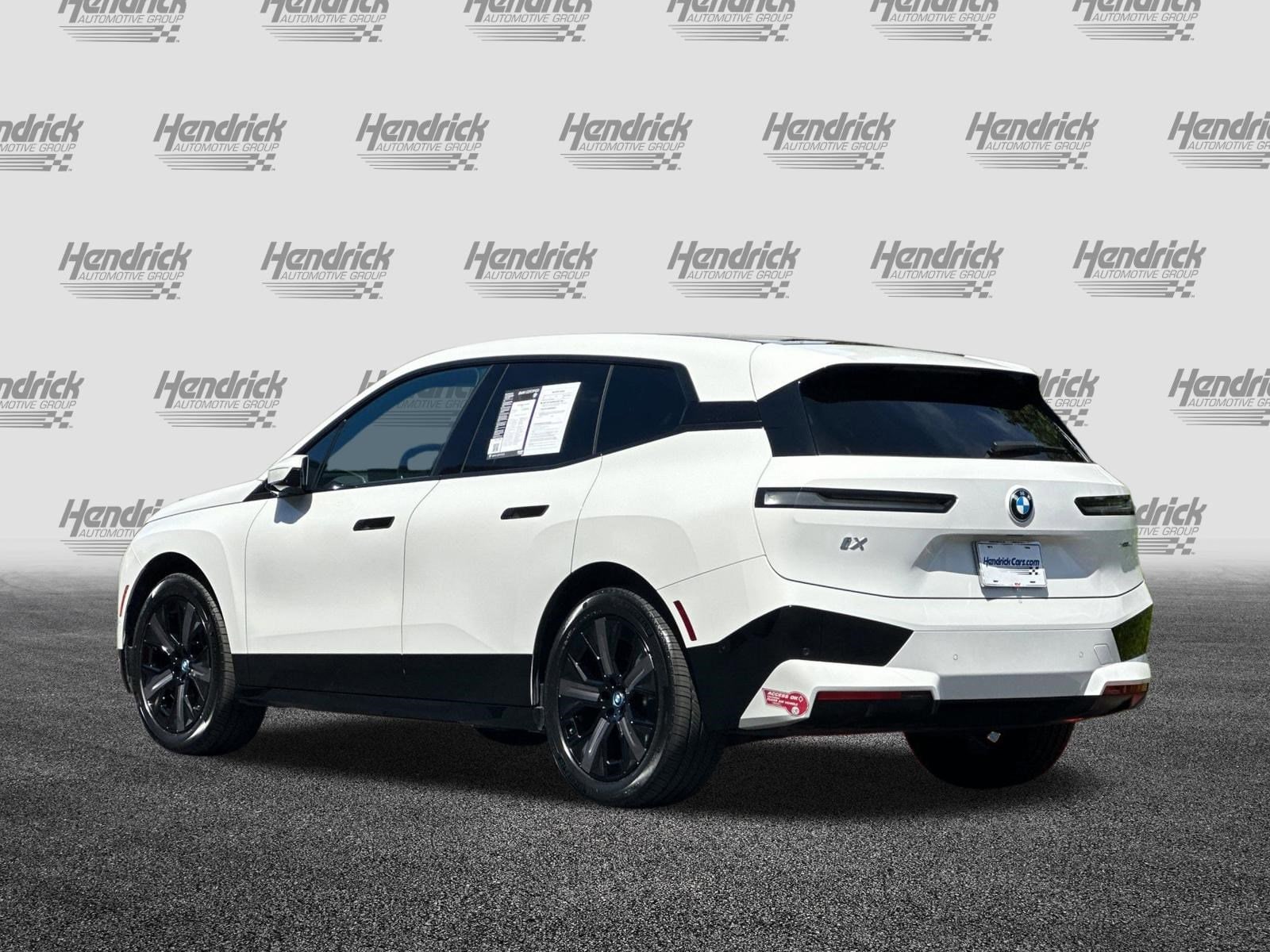 2024 BMW iX xDrive50 photo 6