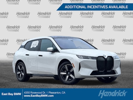 2026 BMW iX xDrive60 SUV