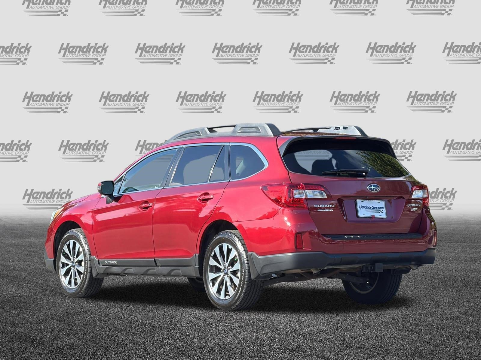 2015 Subaru Outback 3.6R Limited photo 5