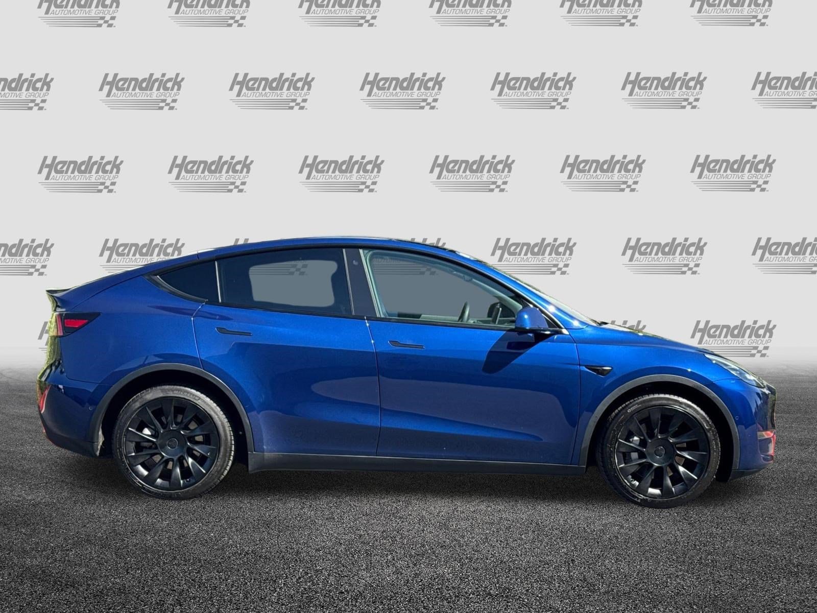 2021 Tesla Model Y Long Range photo 2