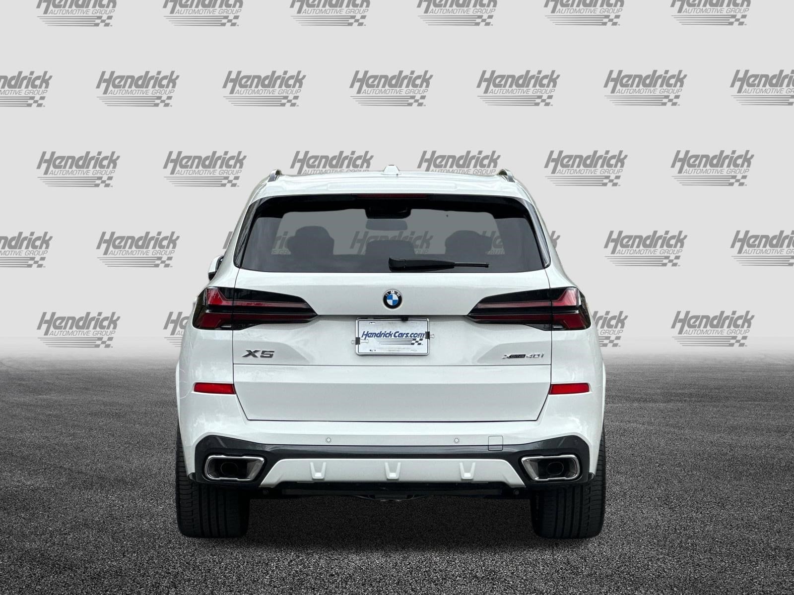2025 BMW X5 xDrive40i photo 5