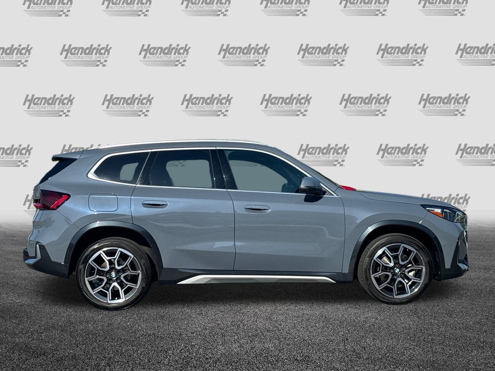 2025 Bmw X1 XDrive28i photo 3