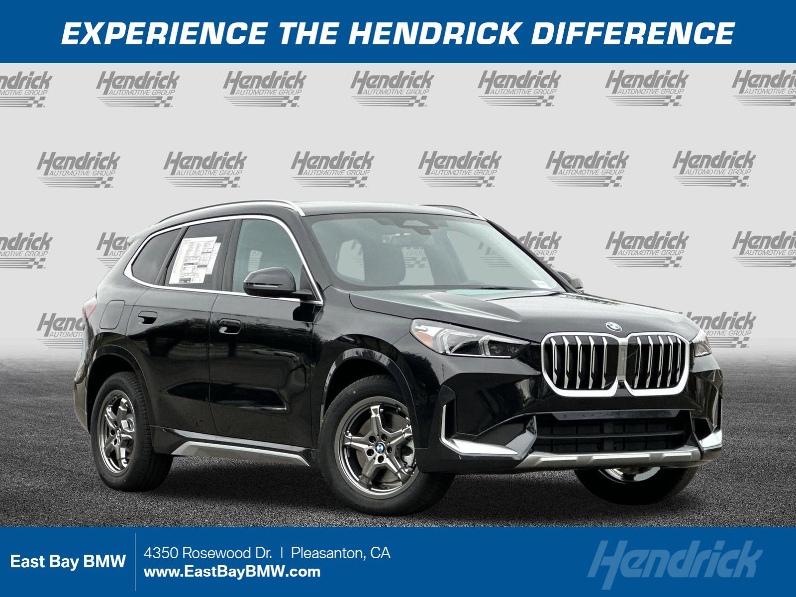 2026 BMW X1 28i's photo