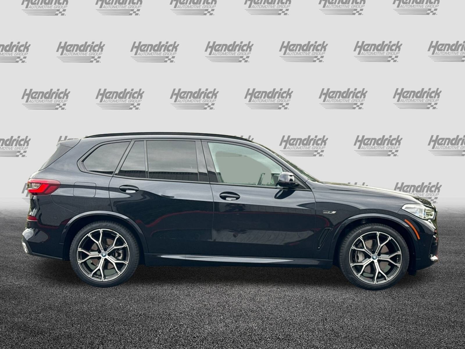 2023 Bmw X5 xDrive45e photo 2