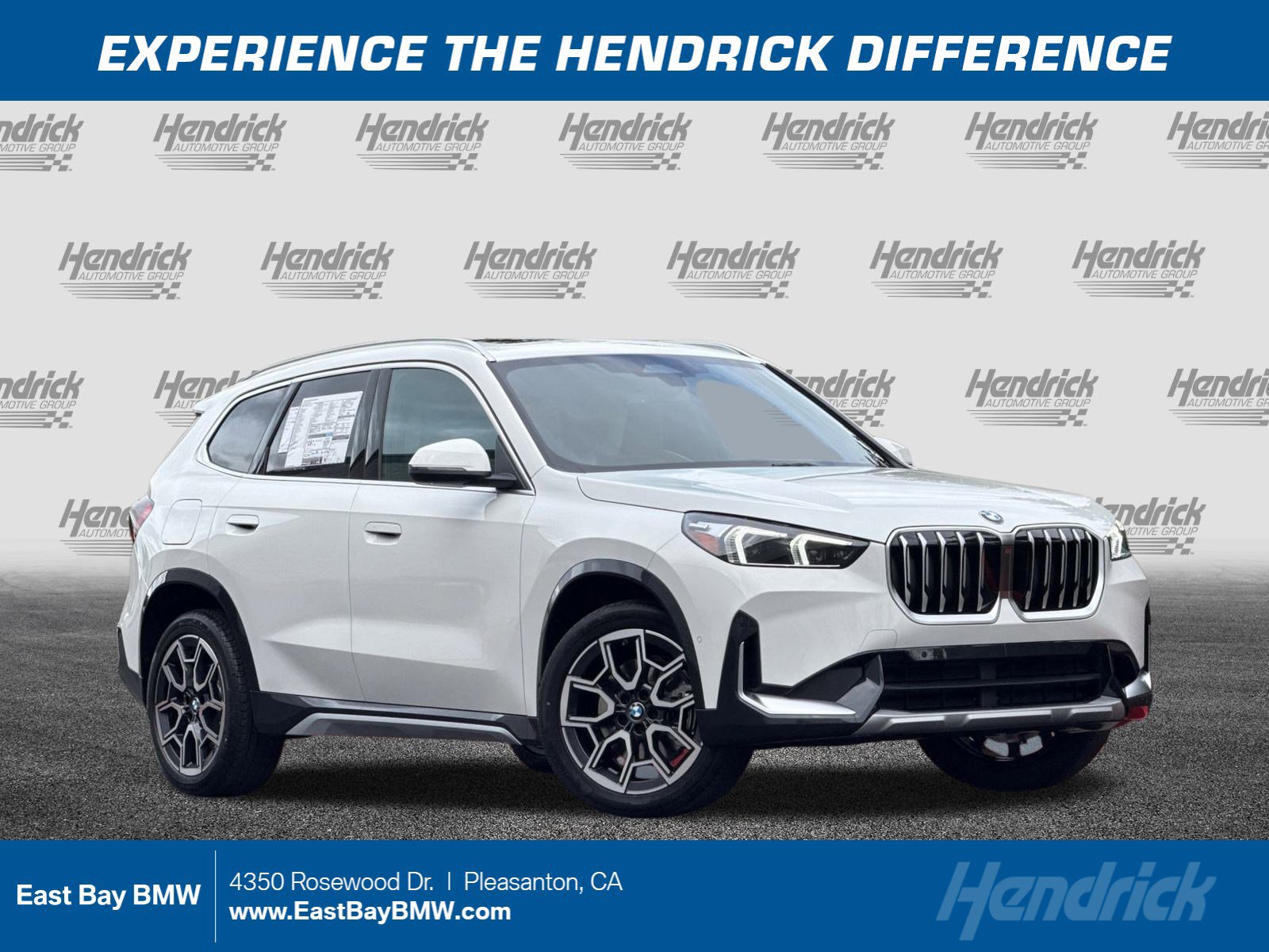 2026 BMW X1 28i's photo