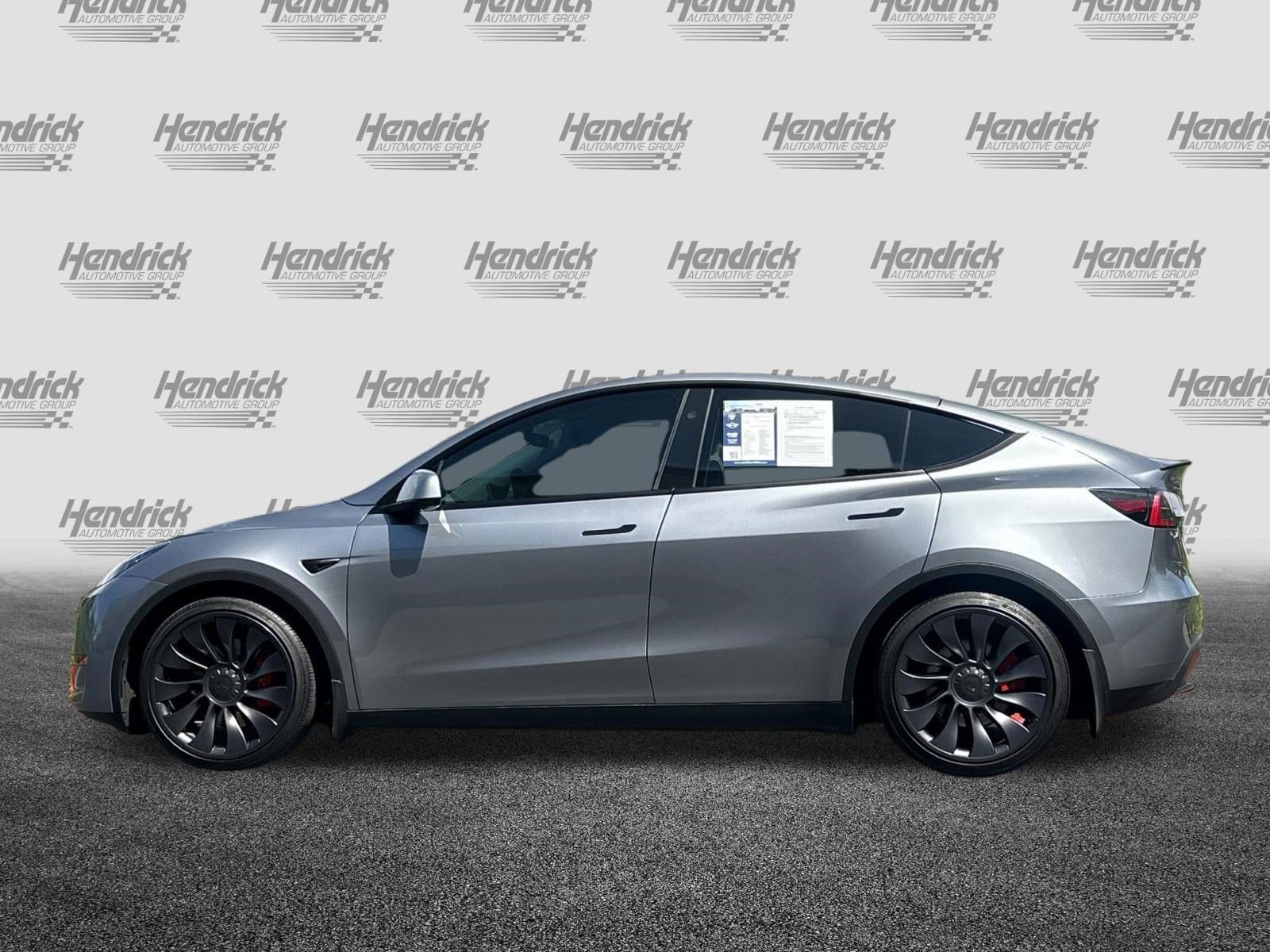 2024 Tesla Model Y Performance photo 3