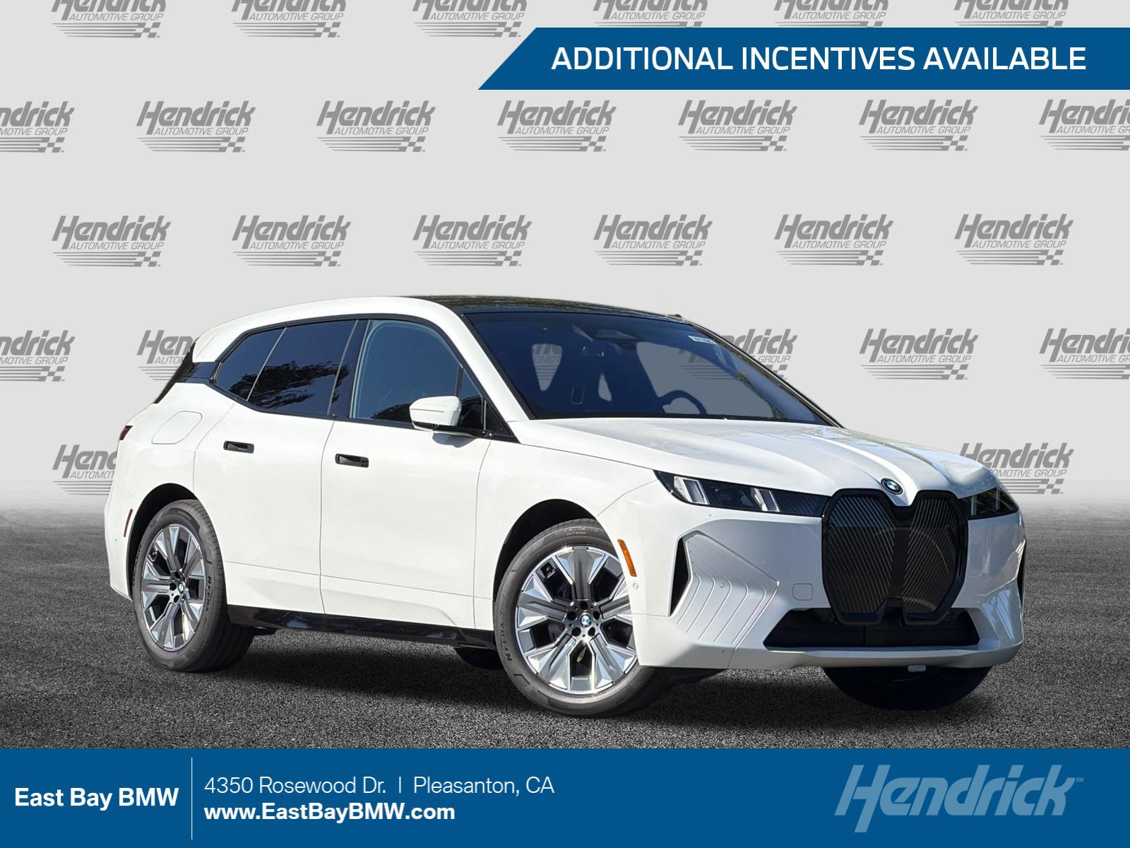 2026 BMW iX xDrive45's photo