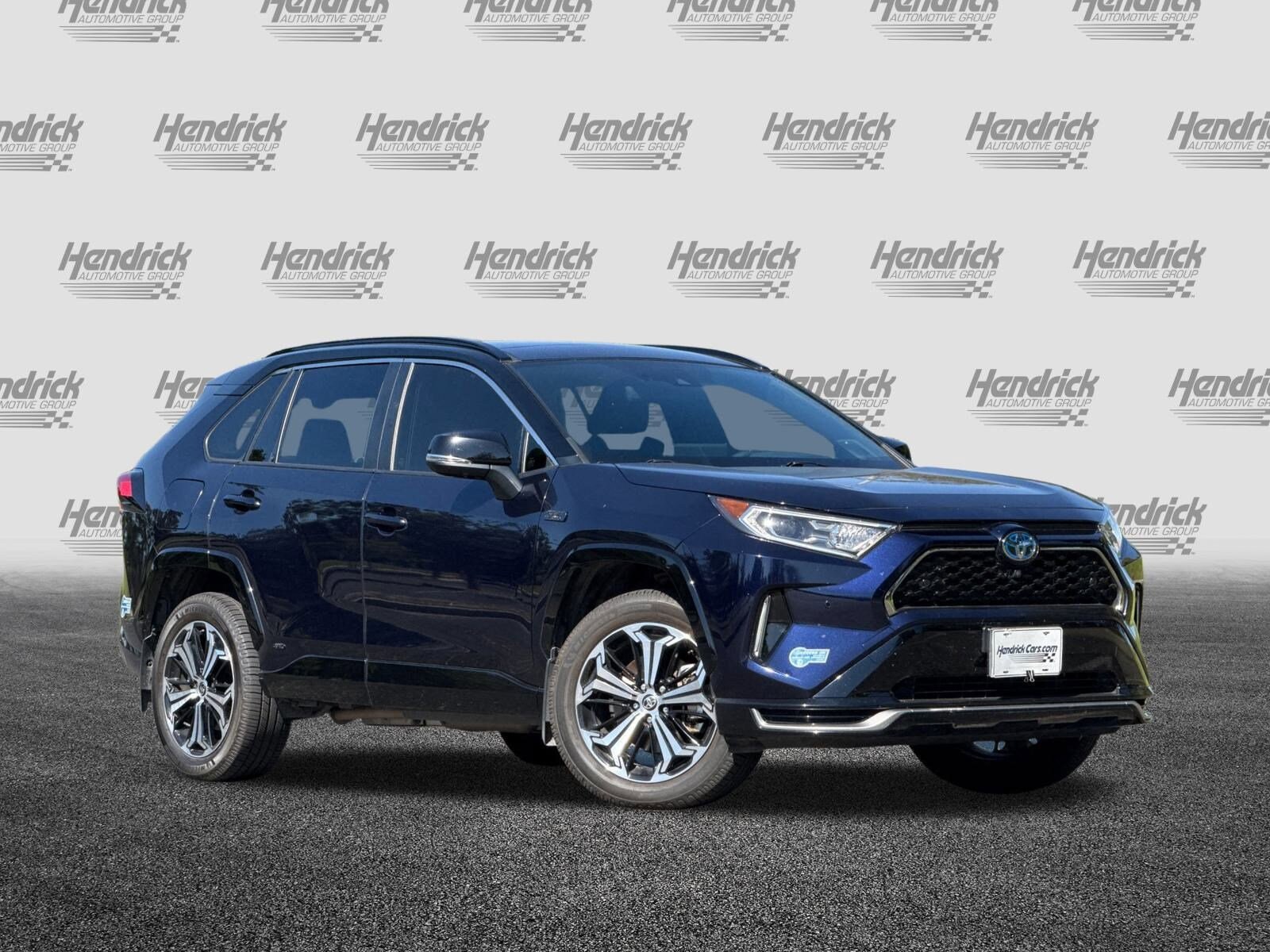 2021 Toyota RAV4 Prime LE photo 2