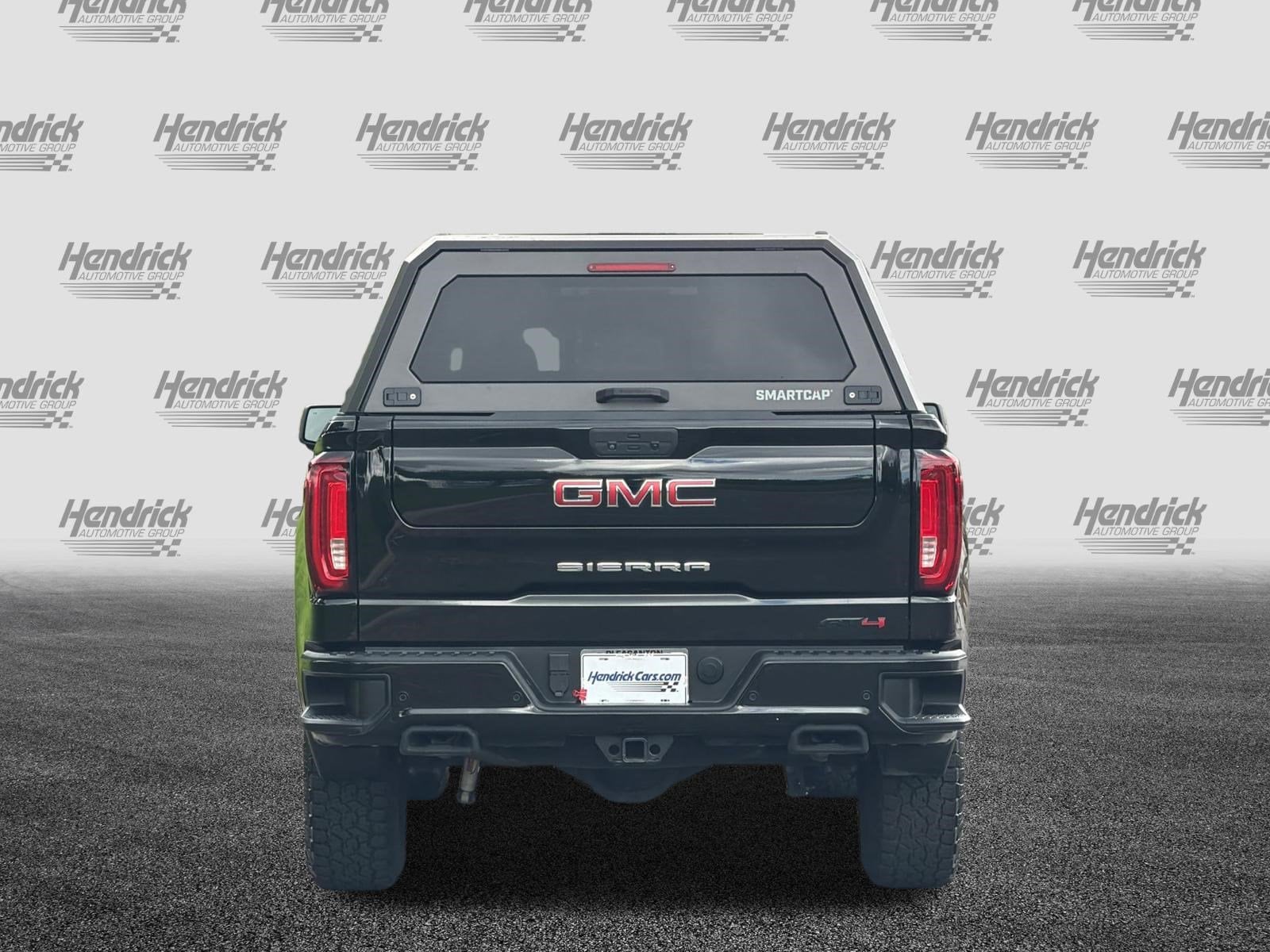 2021 GMC Sierra 1500 AT4 4WD Crew Cab photo 5