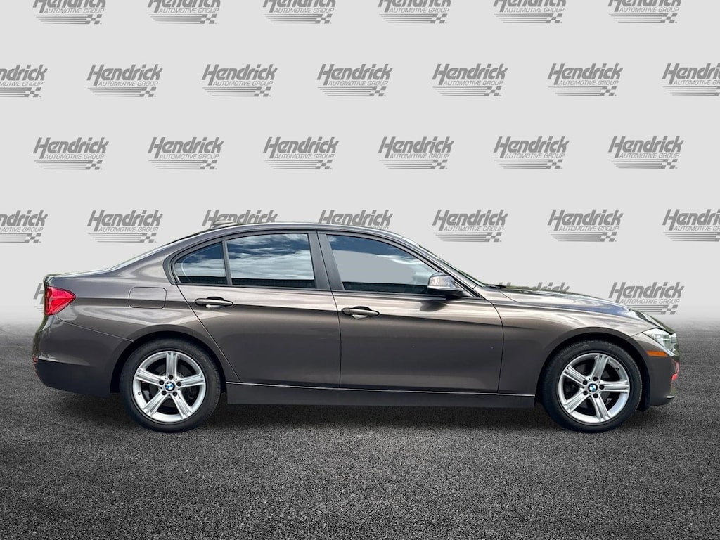 Used 2014 BMW 3 Series 320i Sedan