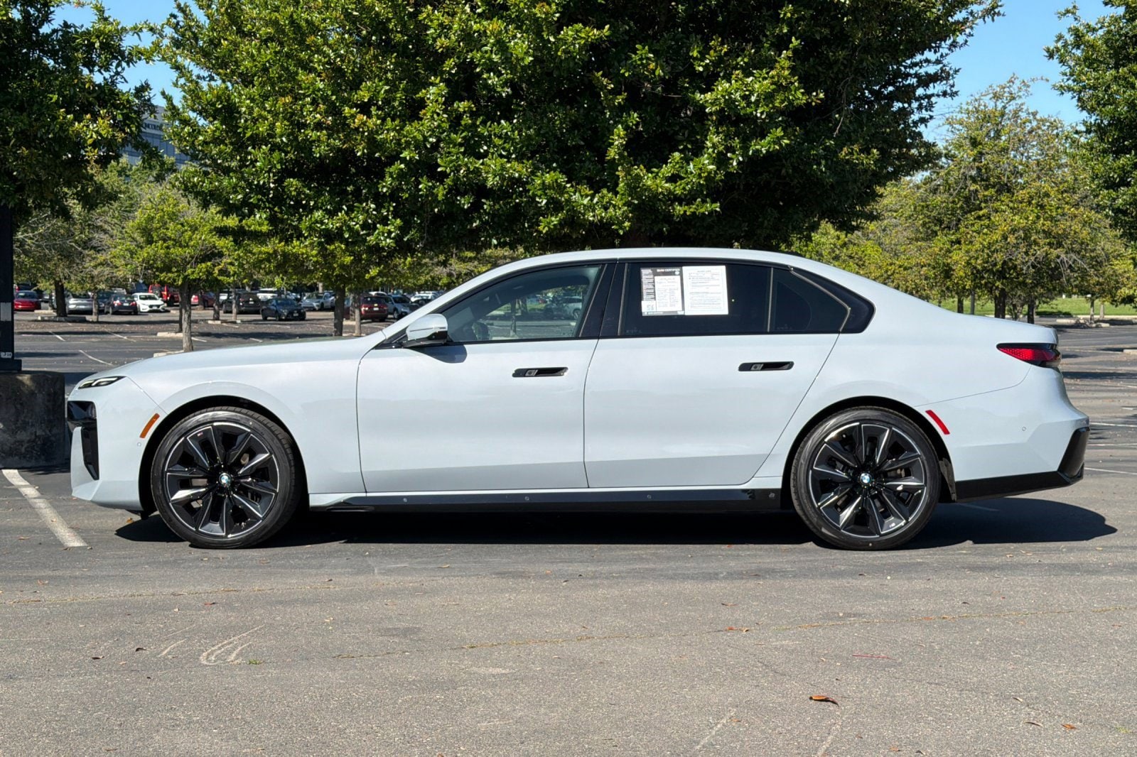 2024 BMW 740i 740i photo 3