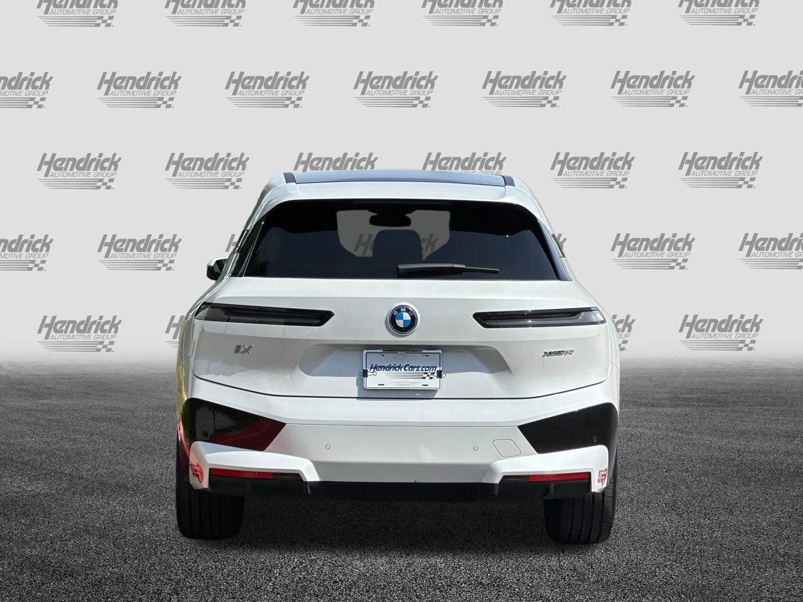 2024 BMW iX xDrive50 photo 5