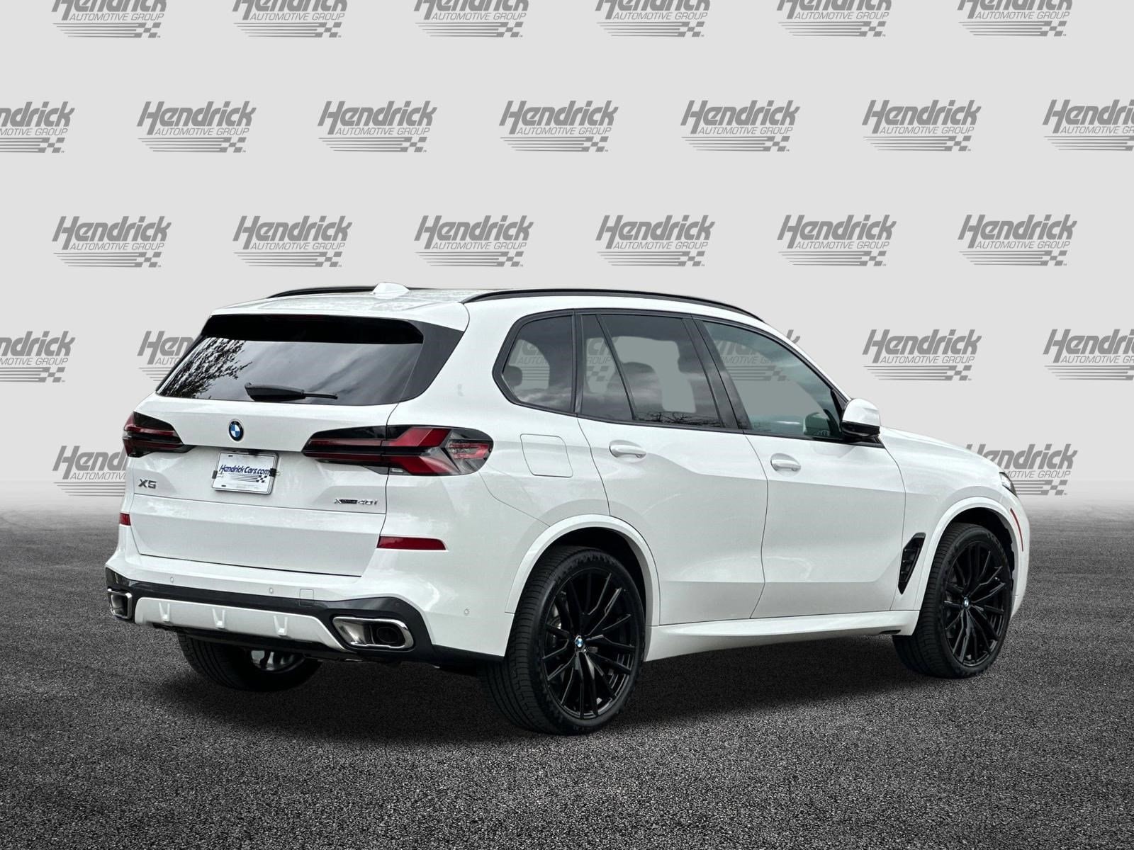 2025 BMW X5 xDrive40i photo 4