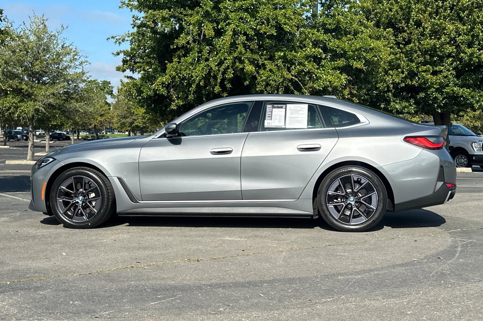2023 BMW i4 eDrive40 Gran Coupe photo 3