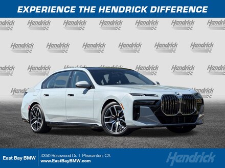 2026 BMW 7 Series 750e xDrive Sedan