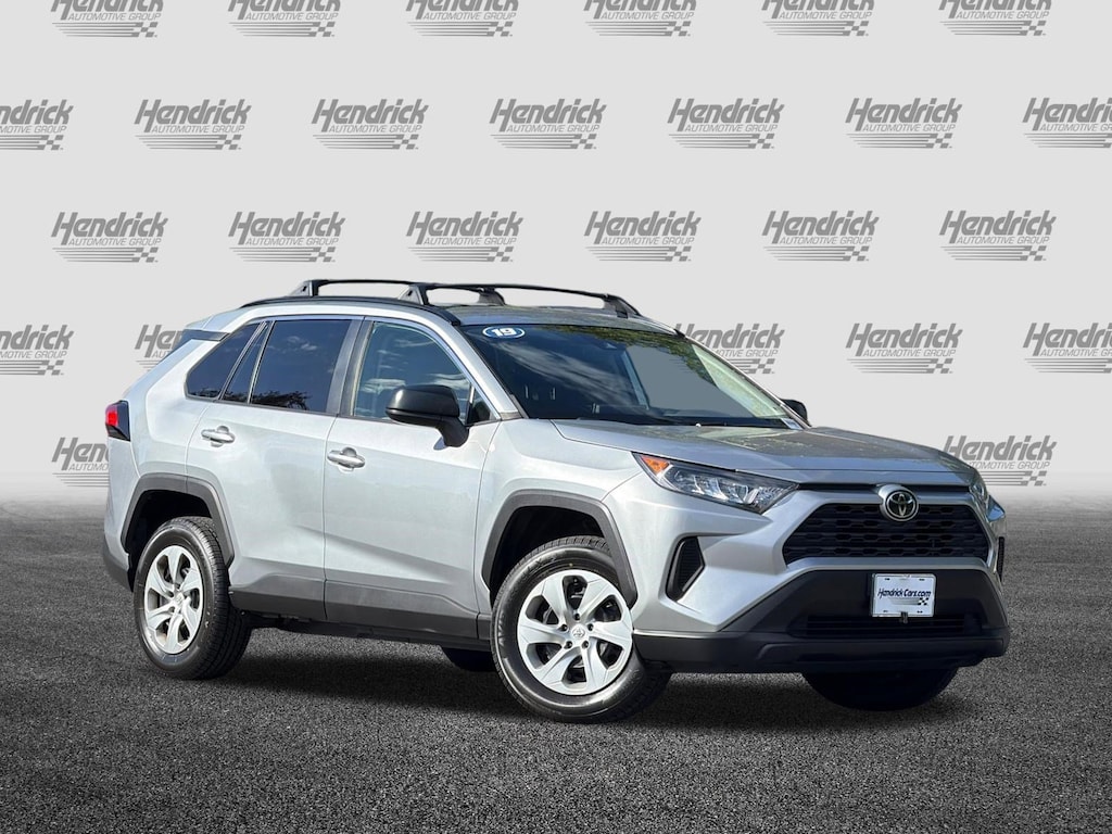 Used 2019 Toyota RAV4 LE SUV