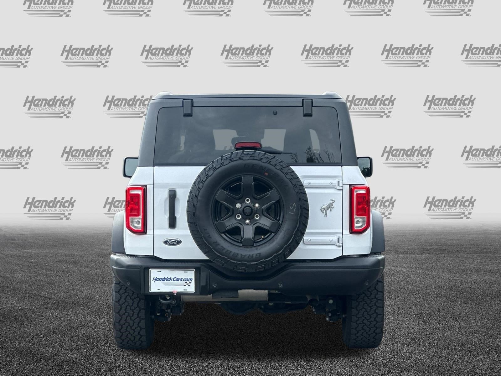 2024 Ford Bronco Black Diamond photo 5