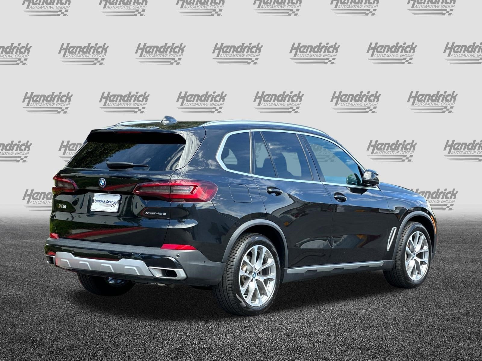 2023 BMW X5 xDrive45e photo 4